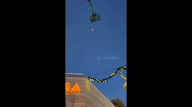 Wallenda Siblings Set Criss Cross Wire Walk World Record