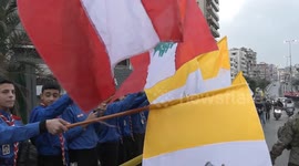 Lebanese crowds welcome Pope Leo XIV in Beirut's Dahieh