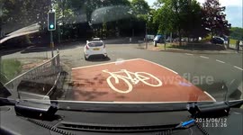 GIVE WAY/MAKE WAY FOR EMERGENCY VEHICLES