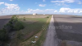 Pilot 'speed-flies' a drone through crosswinds