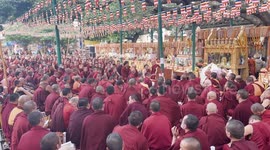 Buddhist monks join world peace prayers in northern India