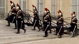 Ukrainian President Zelenskyy lands in Paris for peace discussions with Macron