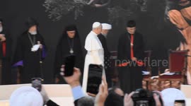 Pope Leo XIV meets Muslim and Christian leaders in Beirut (2)
