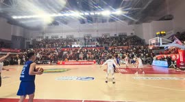 Taizhou player sinks game-winning three-pointer in Zhejiang, China