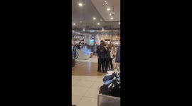 Shoplifting confrontation inside mall in Santiago, Chile