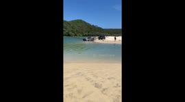 Beached 4WD Vehicle Recovery