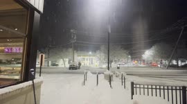 Big snow storm hits Southern Vermont with 6 inches of snow and still going