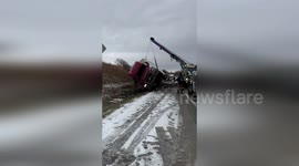 US: Semi Truck Rolls Over On I70 Amid Terrible Winter Road Conditions