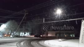 Snow storm is still going on all night long