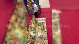 Iran: Persian Carpet Weaves a Hefty Price Tag