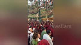 Buddhist monks join world peace prayer in India