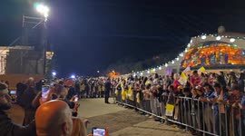 Lebanon: Crowds of Young People Gather to Welcome Pope Leo XIV in Bkerké