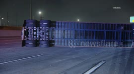 US, Los Angeles: Baldwin Park Overturned Semi Trailer Blocks 4 Of 6 Lanes On Eastbound 10 Freeway