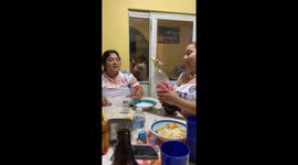 Ingenious woman installs water faucet on Coke bottle to dispense drink in Mexico