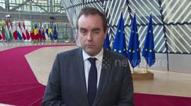 UNCAPTIONED: France Risks Year-End Budget Crisis as Philippe's Party Blocks Social Security Bill