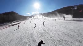 China: Resort, travel upgrades trigger landslide of visitors to China's ski destinations