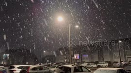 US: Blinding Snowfall Sweeps Norman Before Dawn