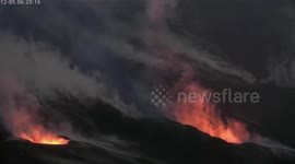 US: New Kilauea Tephra Hill Surges Up From Lava Fountains