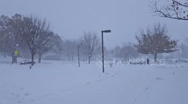 US: Fast-Moving Winter Storm Brings Heavy Snow to Iowa