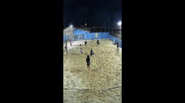 Volleyball net collapses during match in Aparecida de Goiânia, Brazil