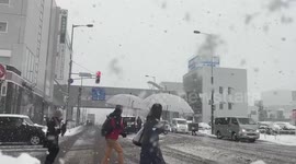 Japan: Heavy, Wet Snow Hits Hokkaido, Brings Power Outage Threat