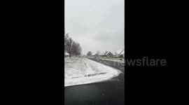 US Weather: Snow Blankets Mt Washington, KY