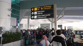 India sees air traffic disruptions as Indigo Airlines halts domestic flights from national capital