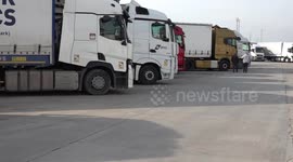 Truckers shift to other border gates as Greek farmers’ protest closes Ipsala crossing