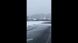 Heavy snowfall blankets the area in Banner Elk, USA