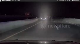 US: Police Officer Risks Life Stopping Wrong-Way Driver In Head-On Crash