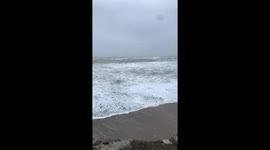 Ireland: Storm Bram Brings Severe Winds and Flooding Risks 2