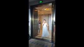 Best friend dresses as bride to prank the groom