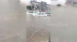 Saudi Arabia: Flash Flooding Hits Popular Jeddah Market