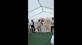 Gender reveal mishap surprises couple in Kearny, USA