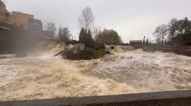 US: Atmospheric River Brings Major Flooding in Western Washington 4