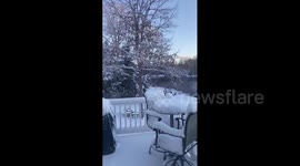 US: Thick Blanket of Snow Covers Areas Outside Richmond, VA