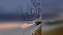 US: Snowfall Transforms NW Warren County Backyard Into Twilight Wonderland