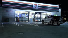 US, Los Angeles: Sherman Oaks ATM Robbed At 7-Eleven