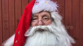World's longest serving Santa still bringing Christmas joy to kids after 64 years