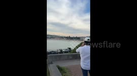 Australia: At Least 10 Killed In Bondi Beach Shooting / 3