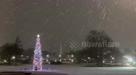 US: Snowstorm Brings Heavy Snow to D.C. Metro Area