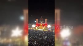 Syria: Festive Spirit Returns as Homs Lights Christmas Tree