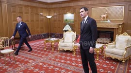 Turkish President meets Turkmen counterpart in Ashgabat
