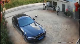 Pressure cooker explodes after woman drops it, she luckily avoids injuries