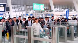 China: Railway passenger trips rise 6.6 pct in first 11 months of 2025