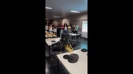 Engineering students build 'popsicle bridge' that can hold 430kg load