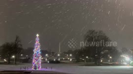 Snowfall Covers National Mall as Winter Storm Moves Through Washington