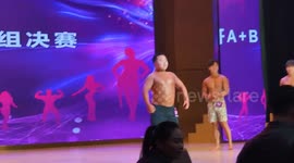 Fitness enthusiasts with a dad bod joins bodybuilding competition lineup