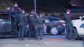 US, Phoenix: Phoenix Vehicle Boxed In After Fleeing From Police