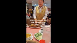 Vegetarian friend’s reaction to Chinese restaurant menu goes viral—clip highlights hilarious culture clash